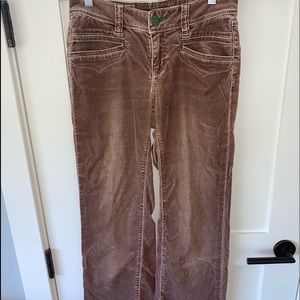 Brown corduroy stretch jeans